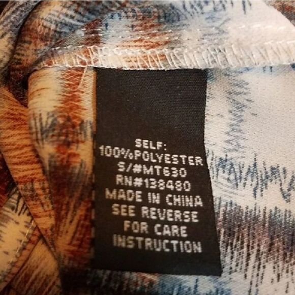 I. Madeline Plaid Blouse Size Small - Picture 7 of 7